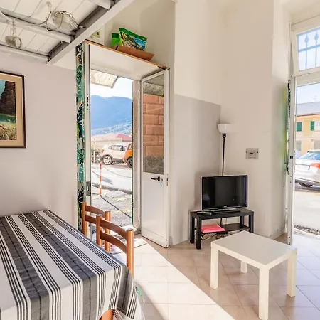 Διαμέρισμα Romantic Loft - 2 Minutes From The Sea And Center *