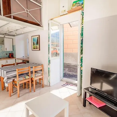 Romantic Loft - 2 Minutes From The Sea And Center *