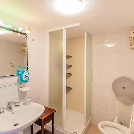 Romantic Loft - 2 Minutes From The Sea And Center *