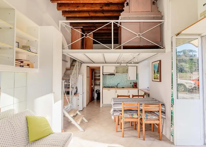Romantic Loft - 2 Minutes From The Sea And Center Apartment *