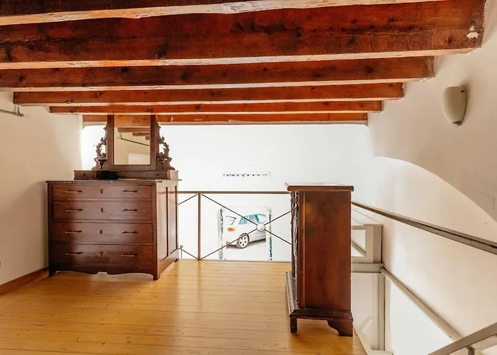 Romantic Loft - 2 Minutes From The Sea And Center *
